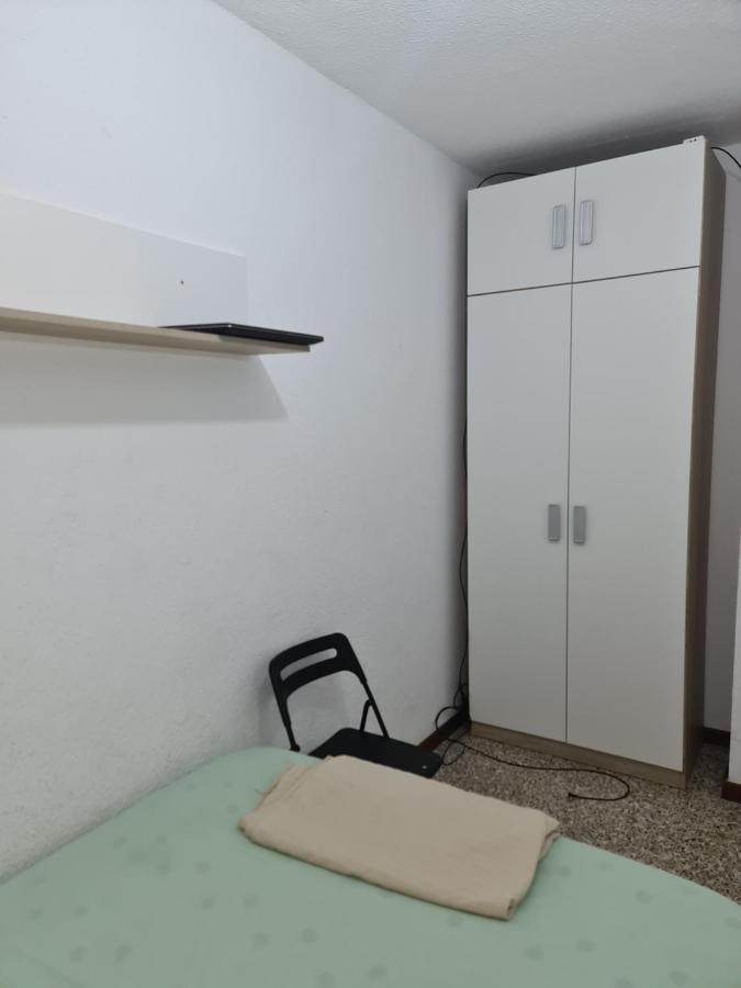 Piso Habitacion Barcelona Exterior photo